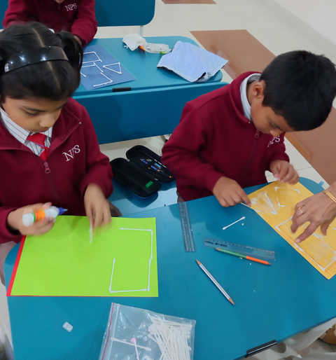 Shape Exploration with Ear Buds