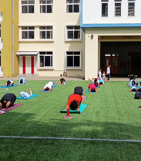 Parents’ Yoga Session